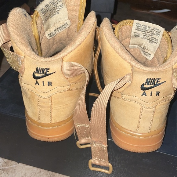 Nike Air Force - Picture 9 of 9